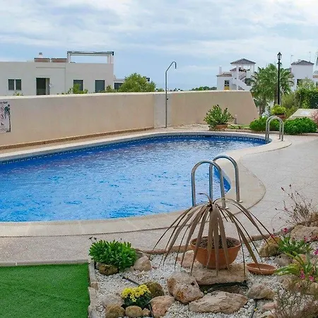 2 Bed Penthouse With Large Solarium And Sea Views Apartment
