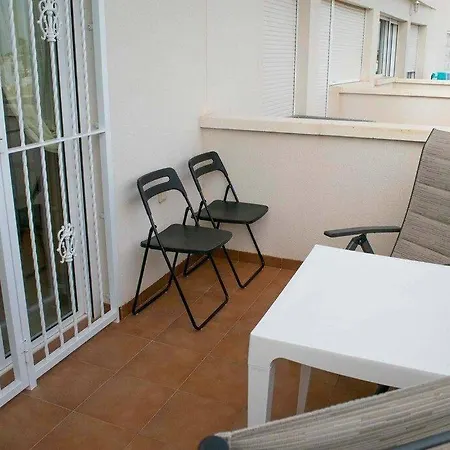 2 Bed Penthouse With Large Solarium And Sea Views